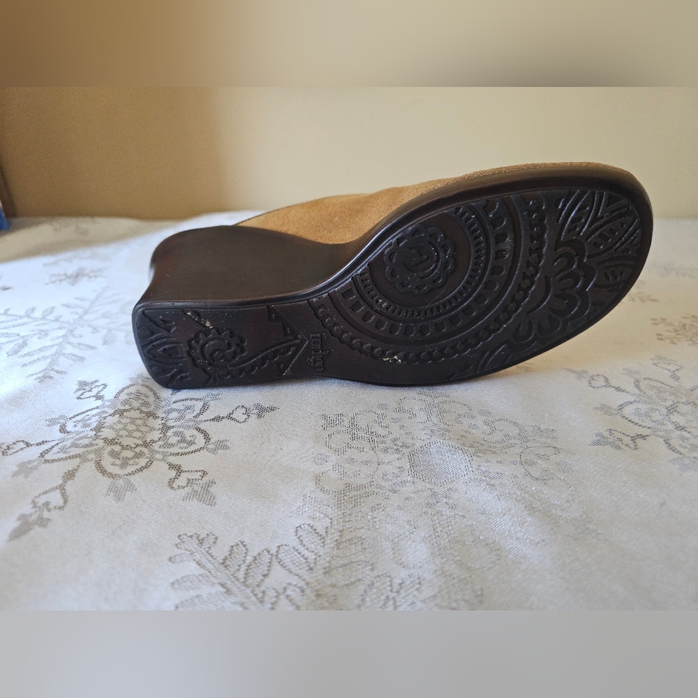 Indigo Suede With Flowers Boho Hippie Tan Clogs Wedge Mules Sz 8 - Picture 7 of 15